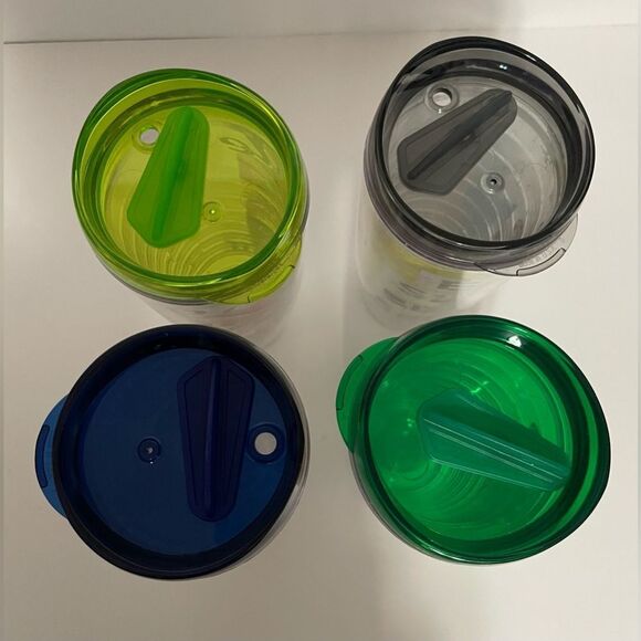 Set of 4 Margaritaville 26 oz. Tumblers. - Picture 12 of 12